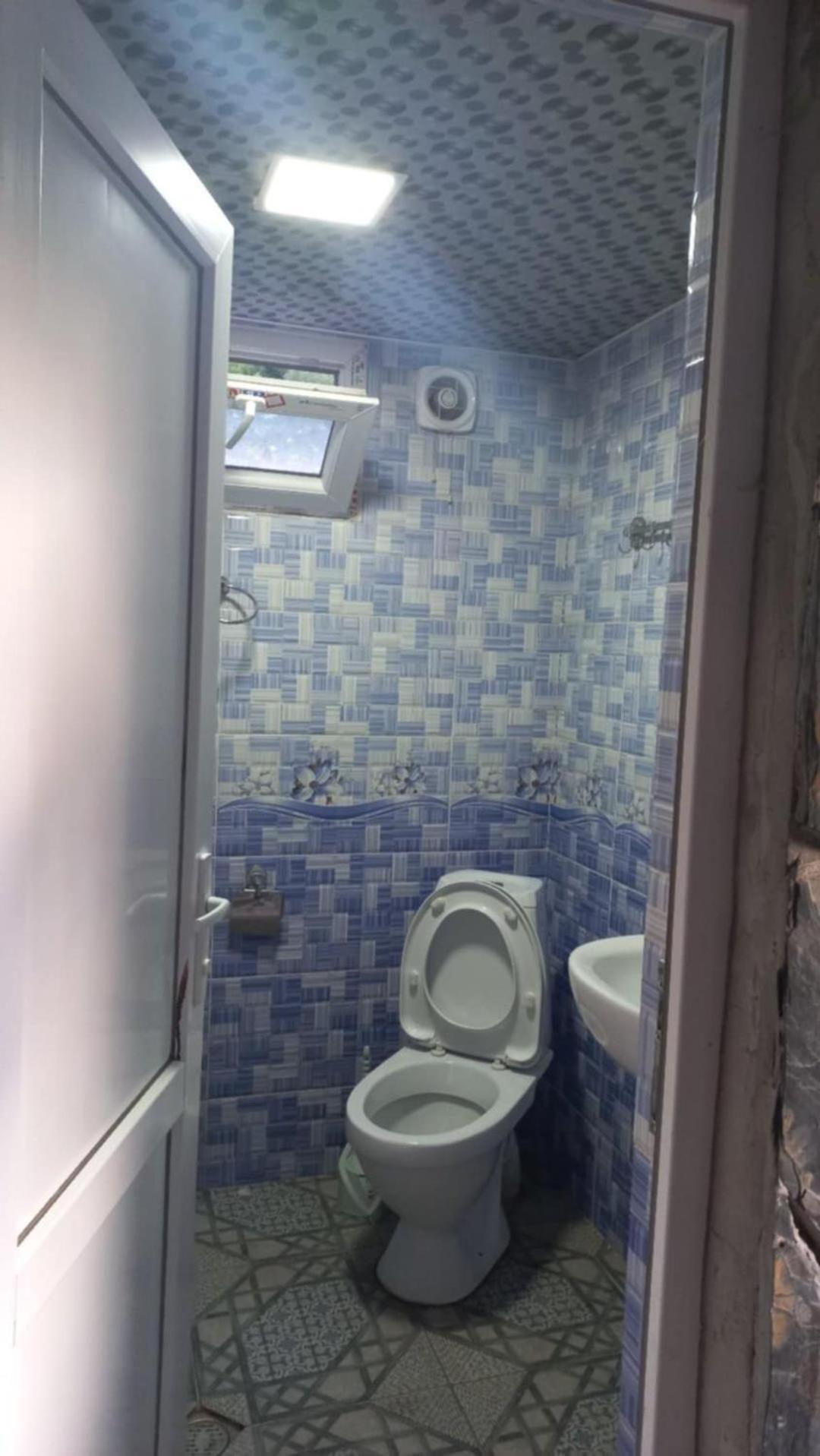 Bezengi Guest House Lalkhori 外观 照片