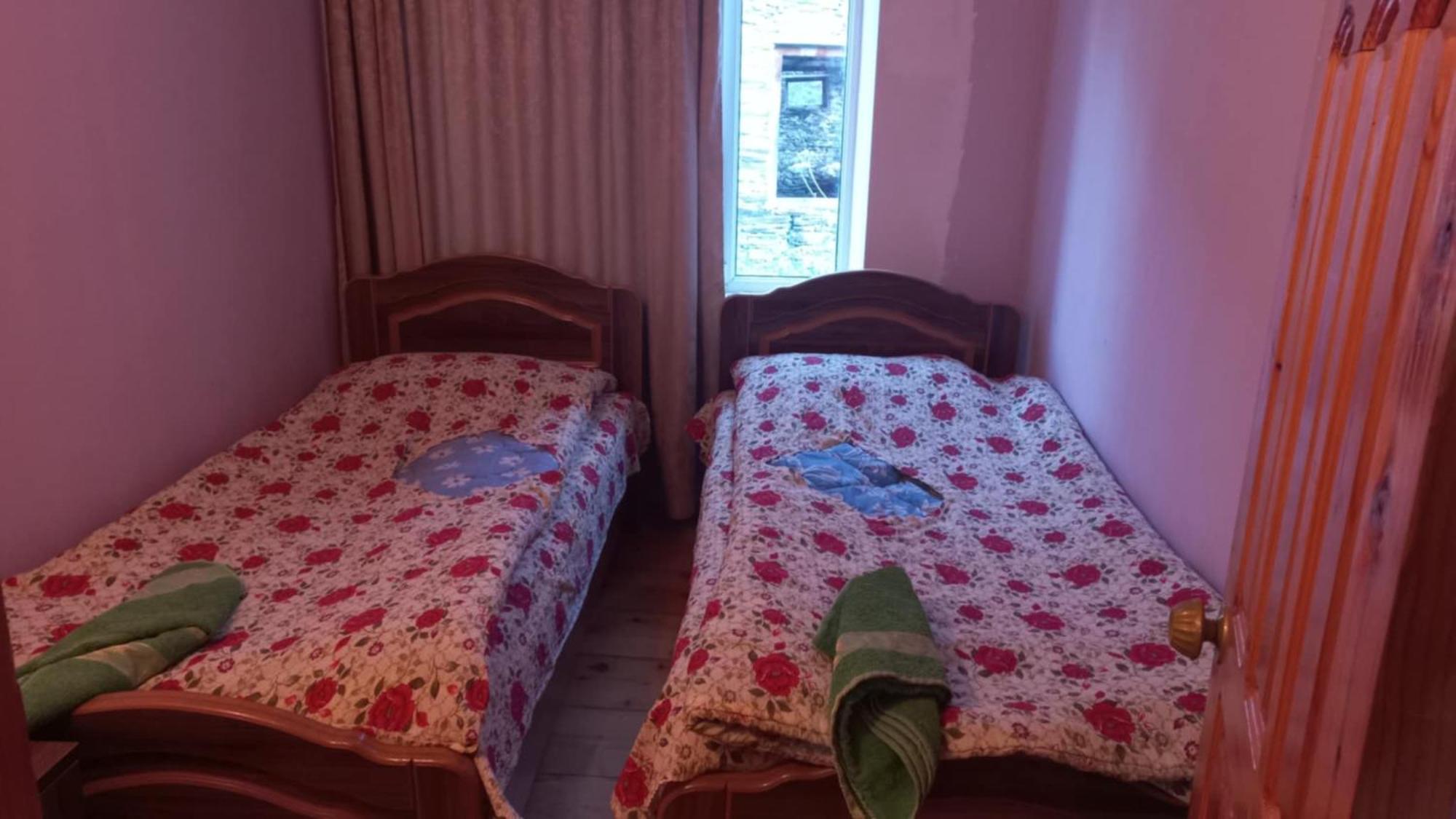 Bezengi Guest House Lalkhori 外观 照片