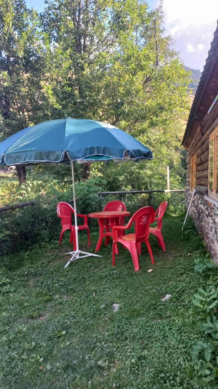 Bezengi Guest House Lalkhori 外观 照片