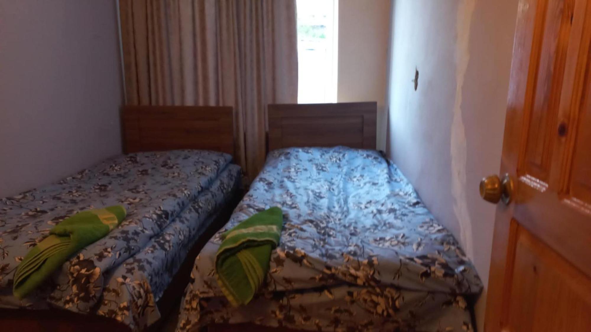 Bezengi Guest House Lalkhori 外观 照片